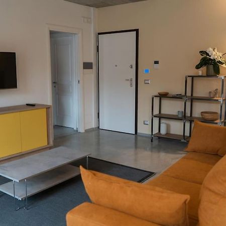 Апартаменты Centro Storico Recinto Dei Nobili 4-Private Parking Асти Экстерьер фото